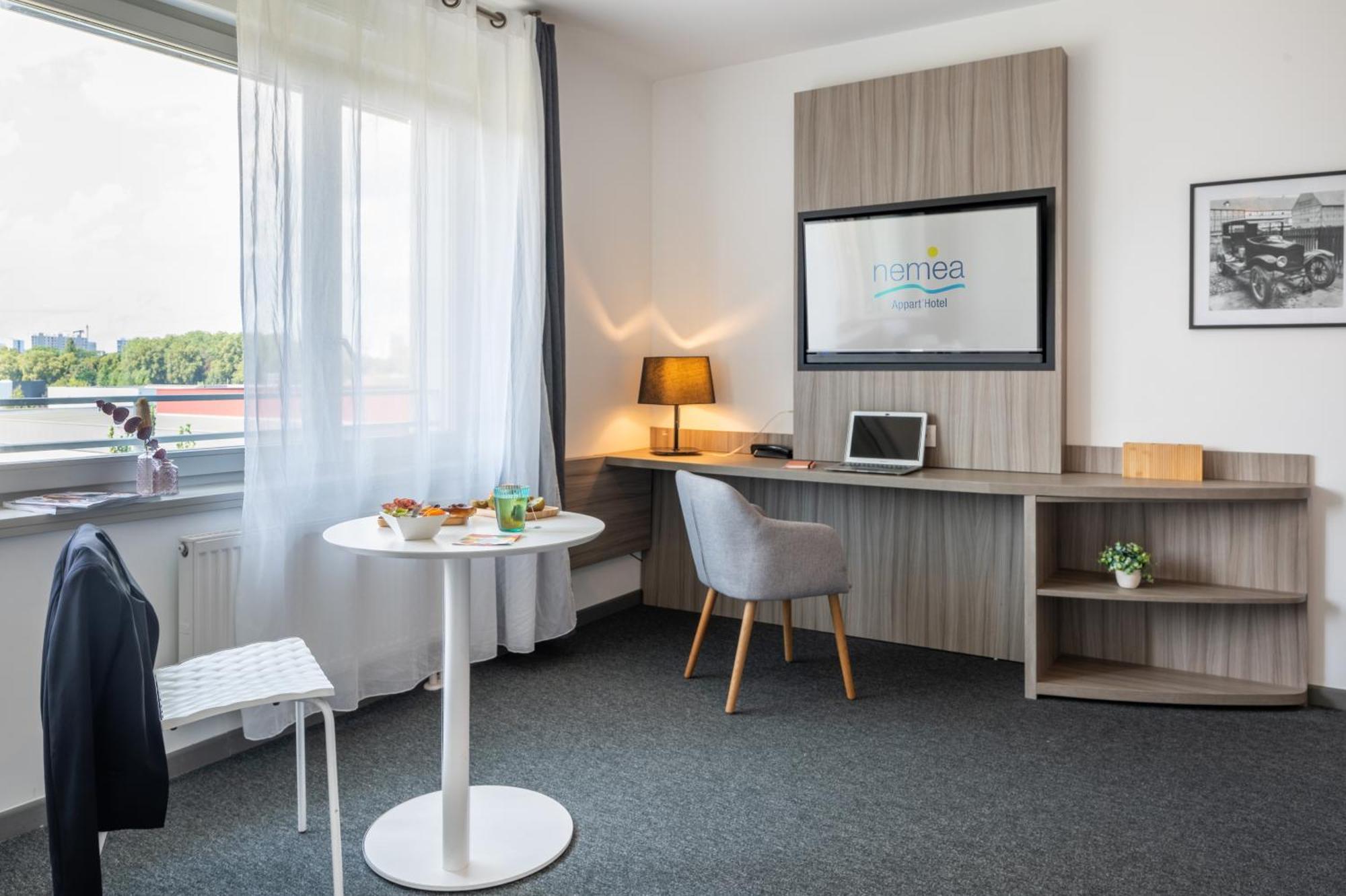 Nemea Appart Hotel Elypseo Strasbourg Port Exterior foto